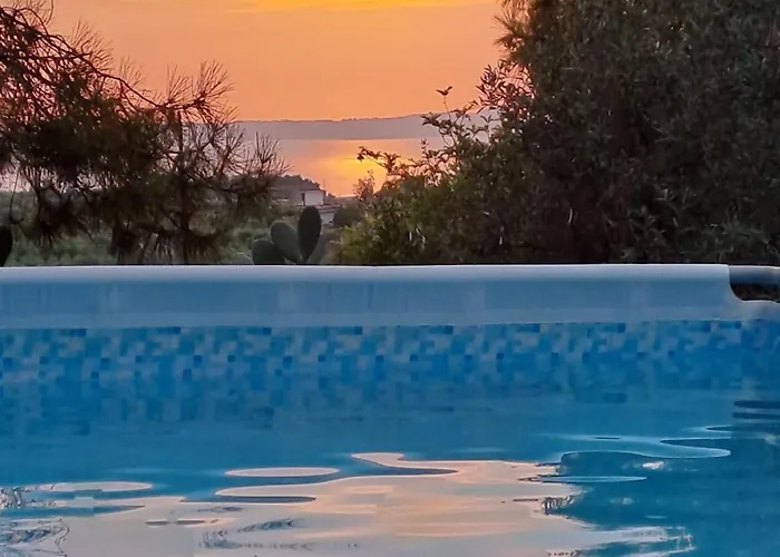 Gatto 4* روميتا ماريا